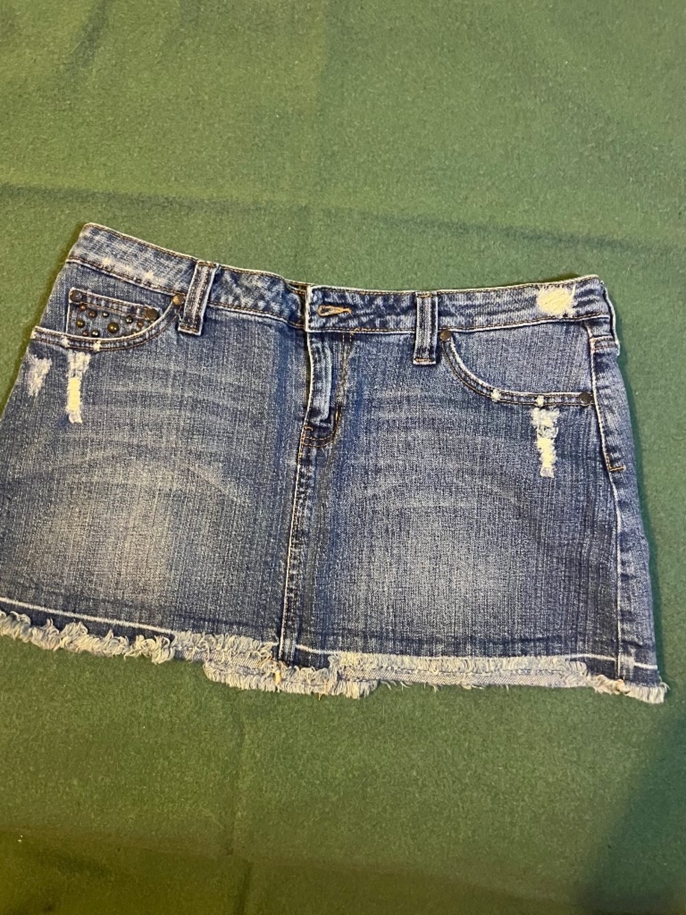 Women’s Hint Jean skirt